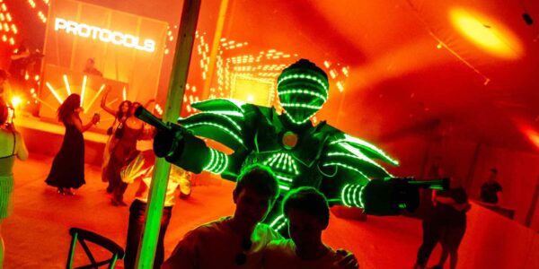 Futuristic-Themed-Robot-Performer
