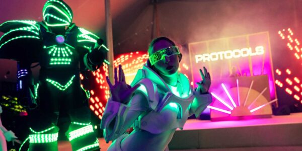 Sci-Fi-Themed-Event-Glow-Entertainers