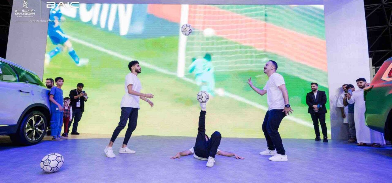 Hire Football Freestylers