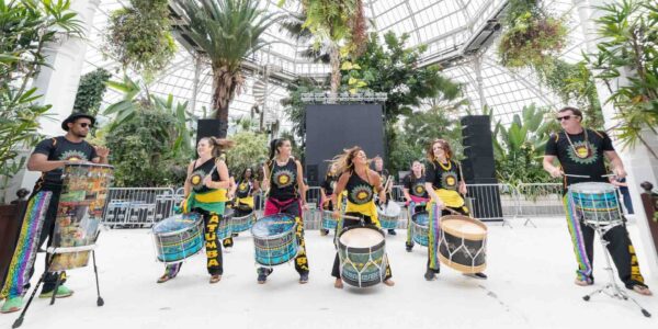 Carnaval-Drumming-Band-Performance