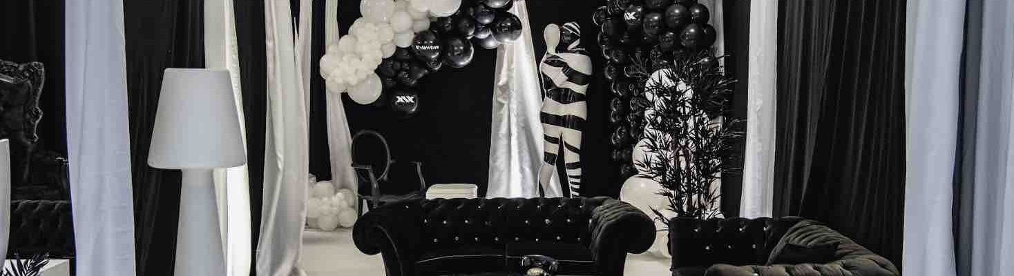 Black-and-White-Circus-Theme.jpg Black-and-White-Circus-Theme.jpg