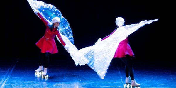 Choreographed-Roller-Disco-Troupe-Dancers