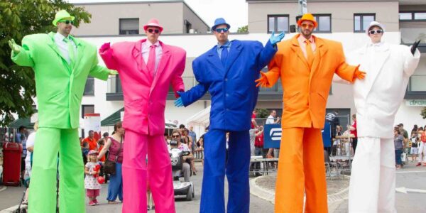 Colourful-Agent-Stilt-Walkers-PR-and-Marketing