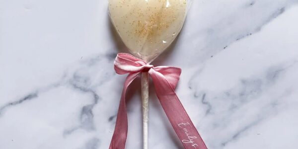 Bespoke-Branded-Lollipops-brand-activation