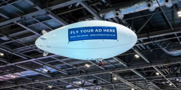 Branded-Airships-gala-dinners