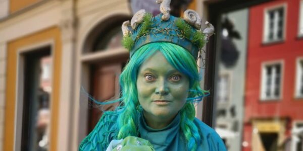 Lady-Sea-Themed-Performer-Festivals