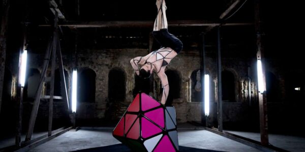 Rubiks-Cube-Acrobatic-Act-Performance