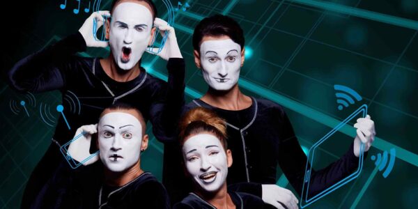 Virtual-Reality-Theatre-Show-Mime