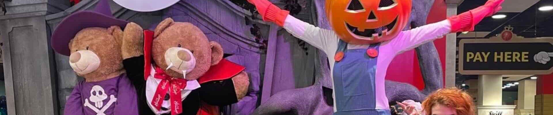 Halloween-Shopping-Centre-Activation-Hamleys