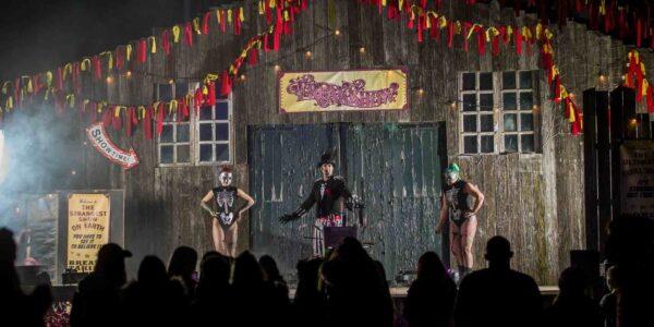 Horror-Circus-Show-Halloween