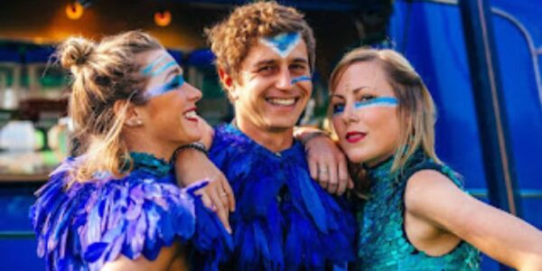 Immersive-Cocktail-Bar-corporate-events