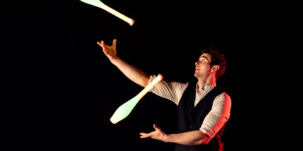 LED-Circus-Acts-performances
