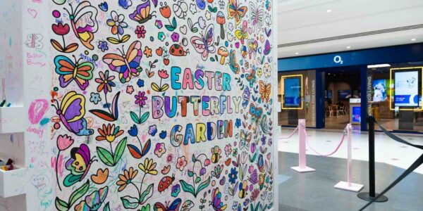 Giant-Colouring-Wall-Children-and-Adults