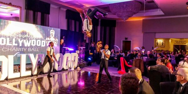 African-Themed-Acrobatic-Show-Gala-Dinners