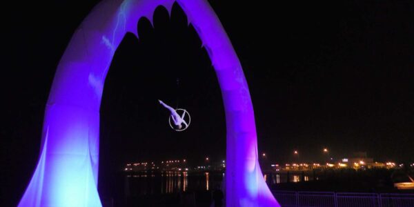 Freestanding-Light-Up-Archway-Structure.jpg