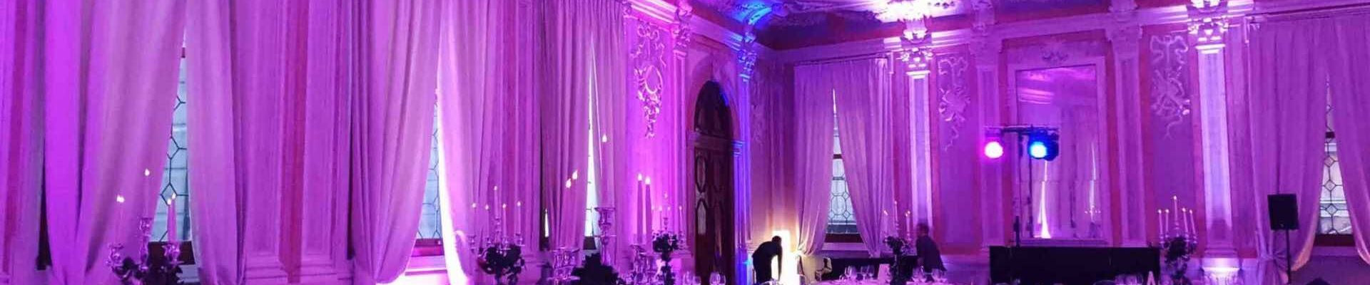 Setting-Up-Signature-Flights-Gala-Dinner-Space.jpg