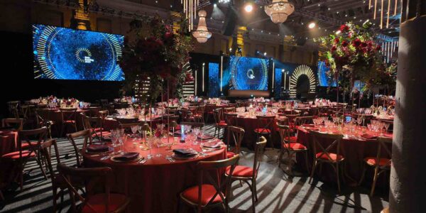 Stunning-Gala-Event-Space-Designed-For-Volkswagon