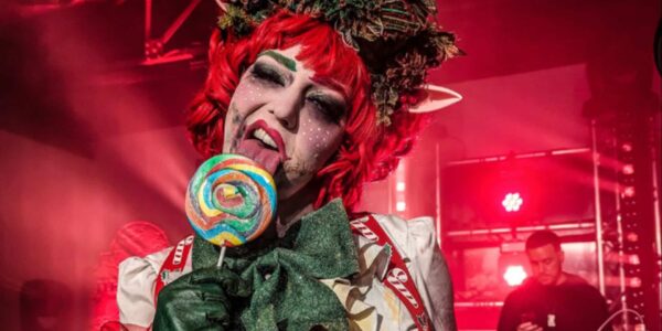 7-Deadly-Sins-Walkabout-Halloween-Performers-Gluttony