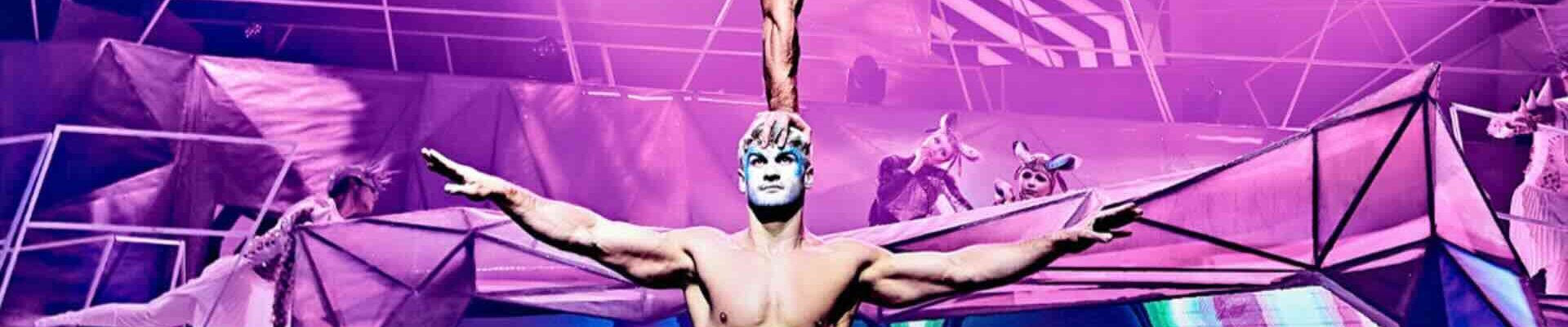 Acrobatic-Hand-To-Hand-Duo-Stage-Shows Acrobatic-Hand-To-Hand-Duo-Stage-Shows