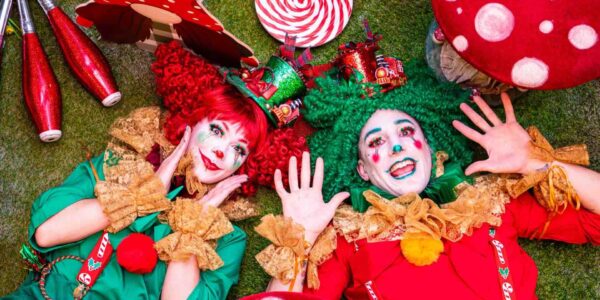 Christmas-Clown-Act