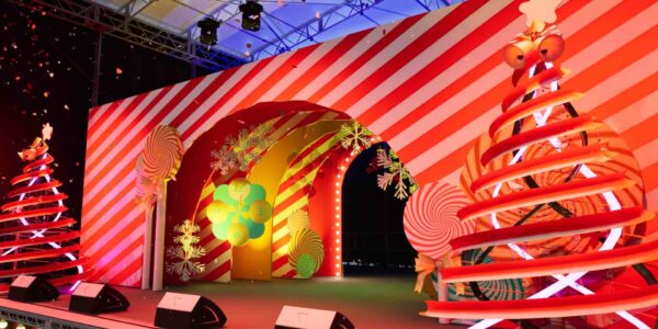 Christmas-Event-Staging