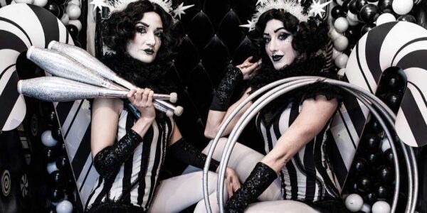 Pierrot-Performers