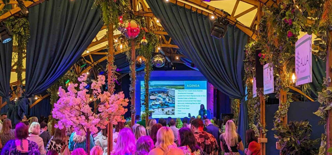 Unique-Indoor-Festival-Themed-Corporate-Event