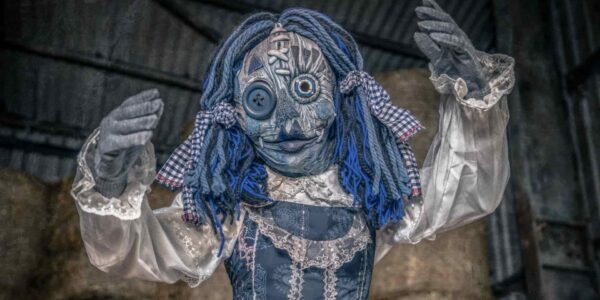 Walkabout-Halloween-Ragdolls-Entertainers