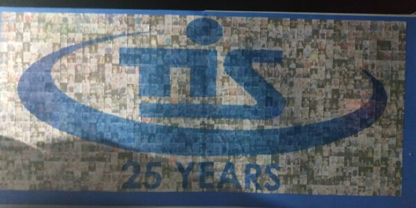 Go digital with our live event photo mosaic - perfect for hybrid and virtual brand activations across the UK.