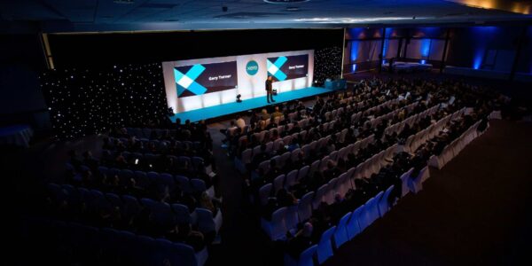 XERO-Conference-Stage-And-Audience-With-Speaker