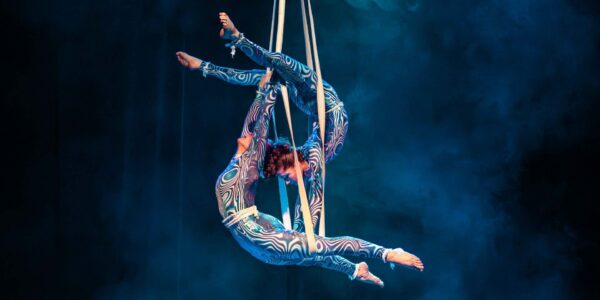 Aquatic-Themed-Performers-For-Events