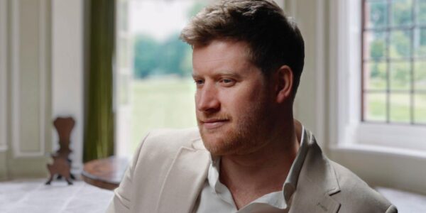 Elevate-Brand-Activations-with-Prince-Harry-impersonator