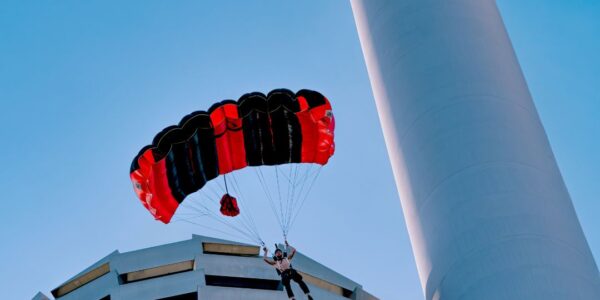 Extreme-Sports-Keynote-Speaker-For-Hire