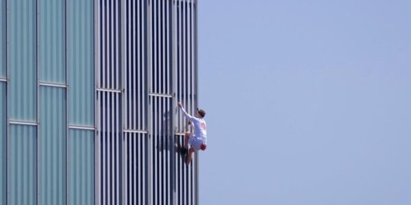 Hire-Extreme-Sports-Guest-Speaker-For-Events