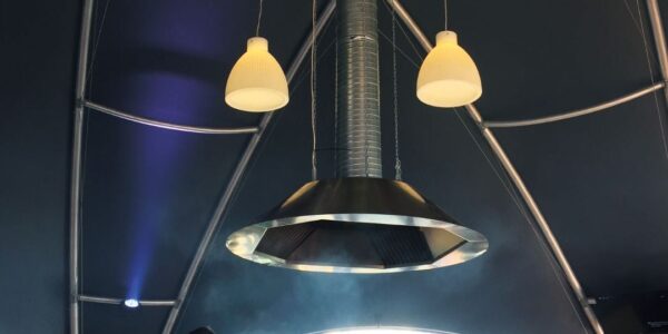 Luxury-Pop-Up-Dining-Experience