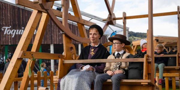 Medieval-Amusement-Rides