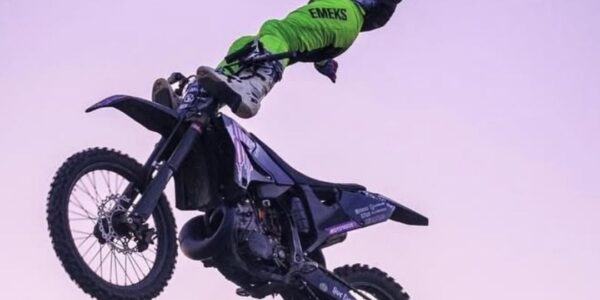 Motocross-Stunt-Team