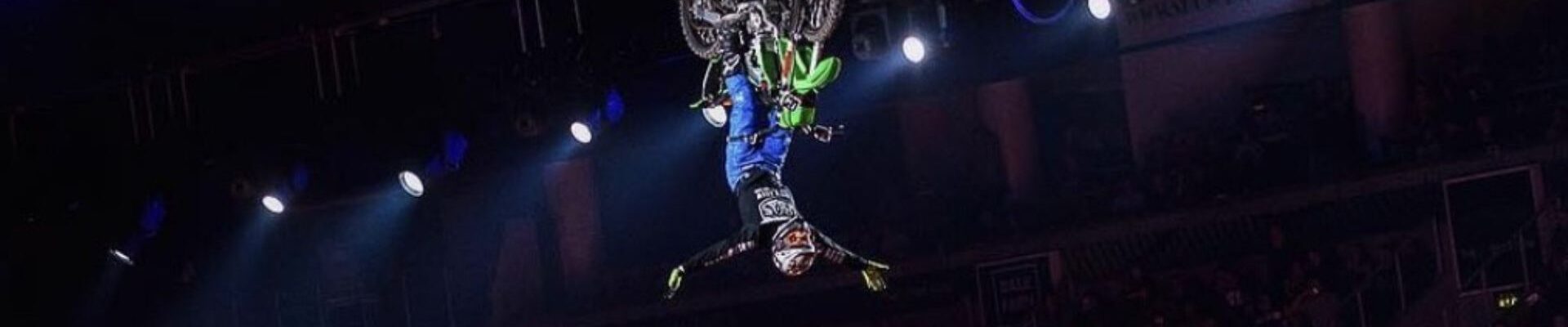 Motor-Bike-Stunt-Performer Motor-Bike-Stunt-Performer