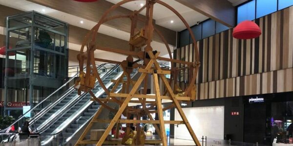 Wooden-Wheel-Ride-For-Events