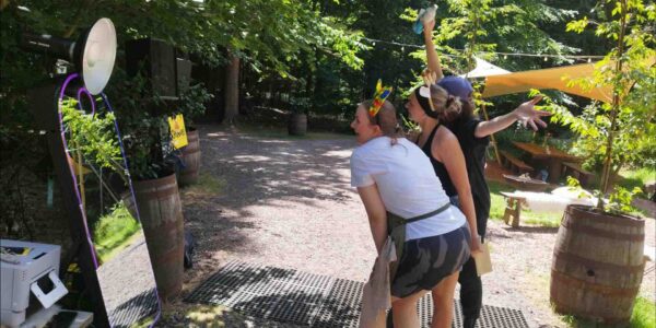magic-mirror-photo-booth-festivals