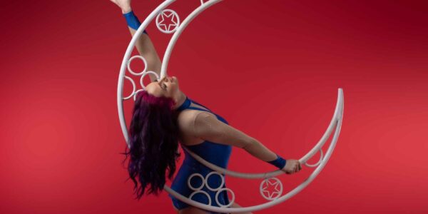 Aerial-Moon-Acrobat-Summer-Events