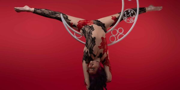 Aerial-Moon-Acrobat-Valentines-Day