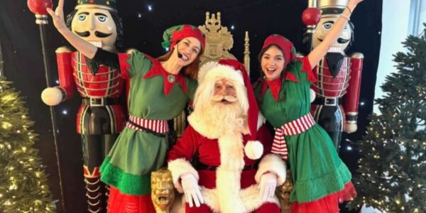 Authentic-Santa-Performer-Grotto-Experiences