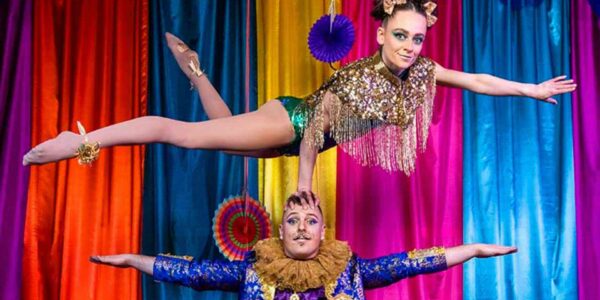Brazilian-Style-Carnival-Acts-Circus-Shows