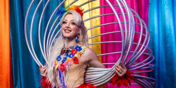 Brazilian-Style-Carnival-Acts-Hoop-Performer
