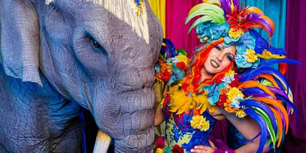 Brazilian-Style-Carnival-Acts-Vibrant-Performer