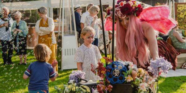 Childrens-Entertainment-Family-Fun-Days