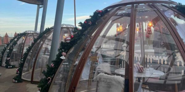 Outdoor-Dining-Igloos-Themed-Events