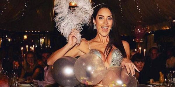 Balloon-Showgirls-1920s-Themed-Events