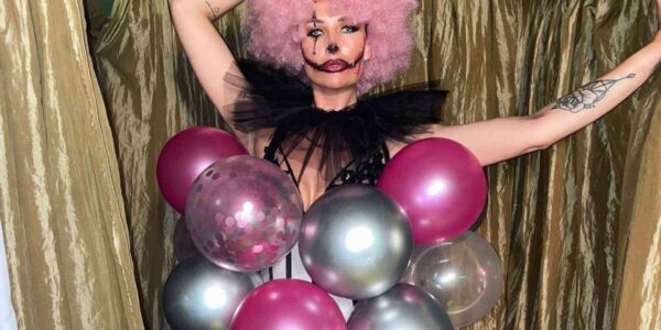 Balloon-Showgirls-Circus-Themed-Events